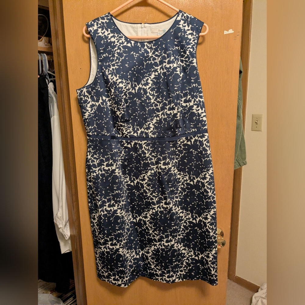 Boden Navy and Cream Patterned Midi Dress, size 12